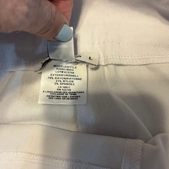 NWT Tribal Flatten It White Pull-On Pants Size 8 Made in Canada Slim Fit - Picture 5 of 7